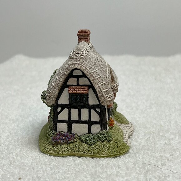 Lilliput Lane Granny Smiths Cottage With Deed from 1992 - Picture 7 of 11